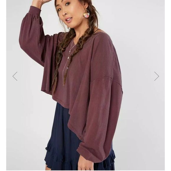 Free People Buffy Balloon Sleeve Top in Plum Blossom size M - Picture 2 of 13